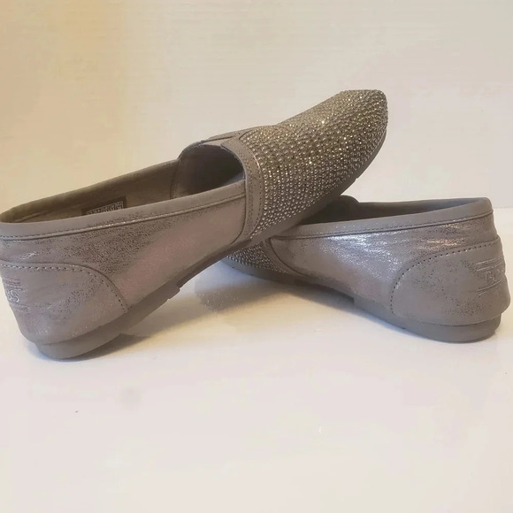 Bobs Sketchers Size 7 Womans Sparkly  Slip-On Loafers. - Picture 2 of 9